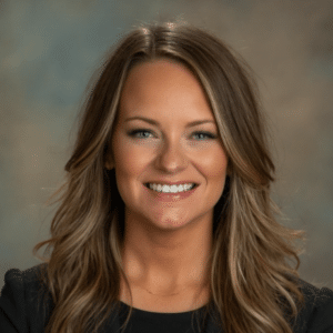 Justine Hrvatin Headshot
